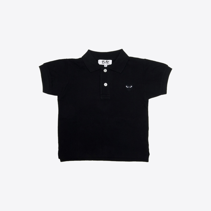 꼼데가르송 키즈 블랙 하트 와펜 폴로 반팔 티셔츠 (블랙) AZ T565 100 1