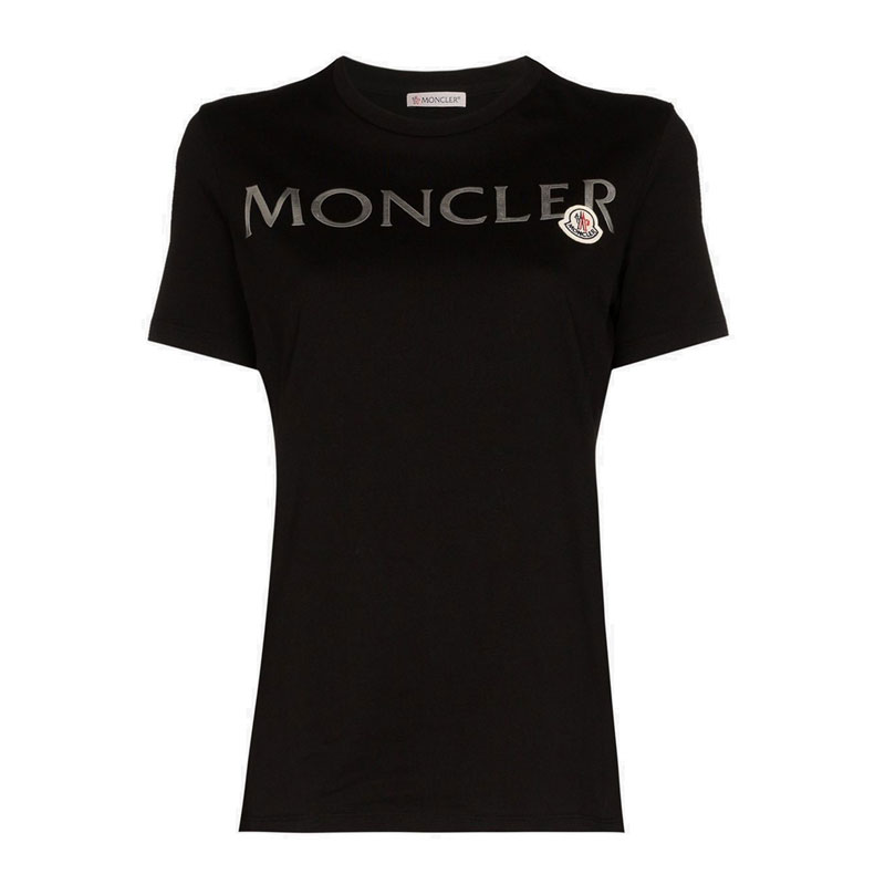 [몽클레어] 여성 로고패치 라운드 가슴 로고 프린팅 반팔 티셔츠 (블랙) 8C71510 V8094 999
