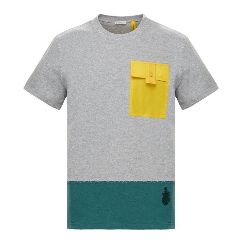 [몽클레어] 남성 포켓 라운드 반팔 티셔츠 (그레이) 8C00011 M1161 984