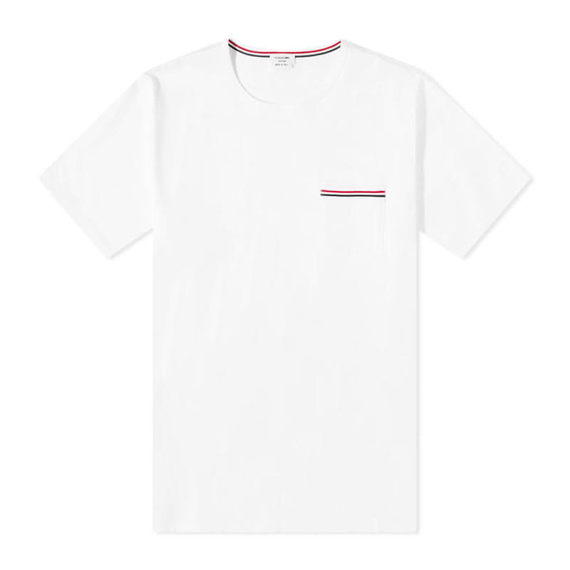 [톰브라운] 남성 삼선 트리밍 포켓 반팔 티셔츠 (화이트) MJS010A 01454 100